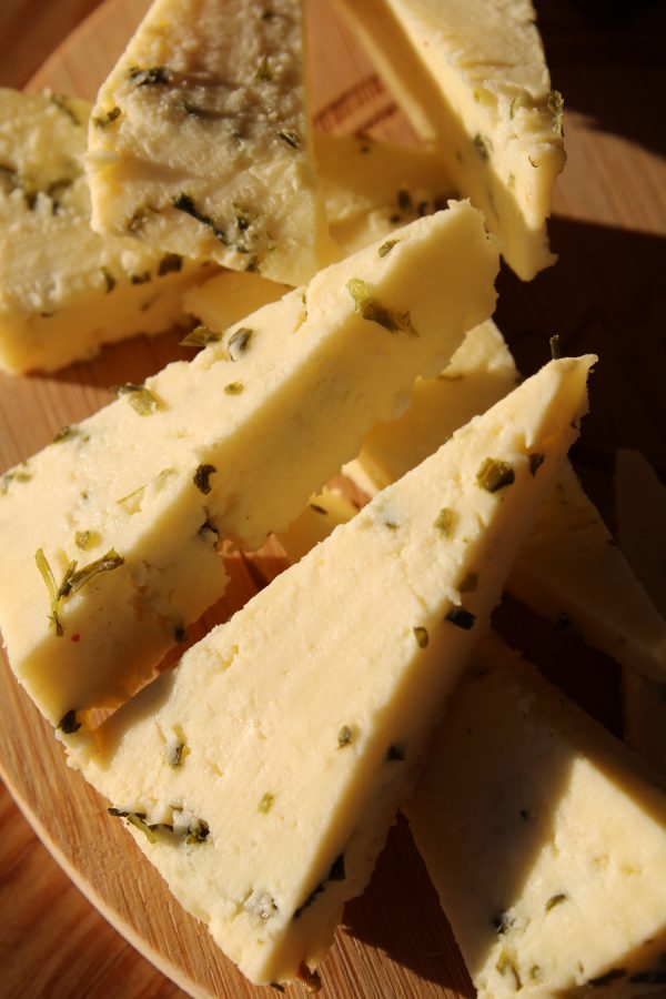 Majevički dimljeni sir – VLASAC 400